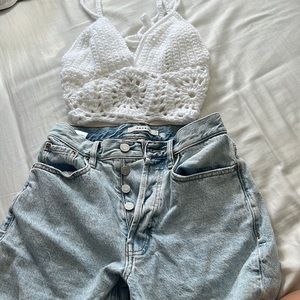 adorbale top and jean short set